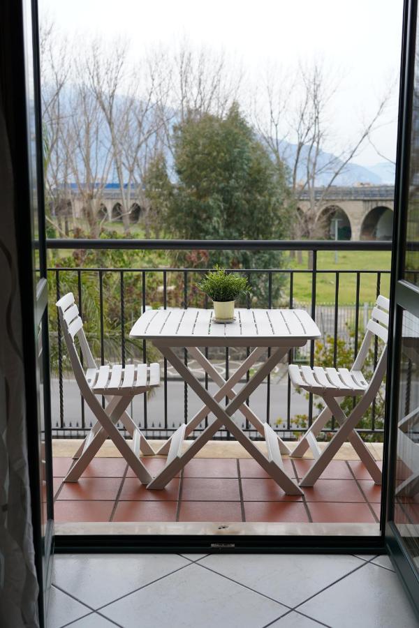 Villa Flora Помпеї Екстер'єр фото