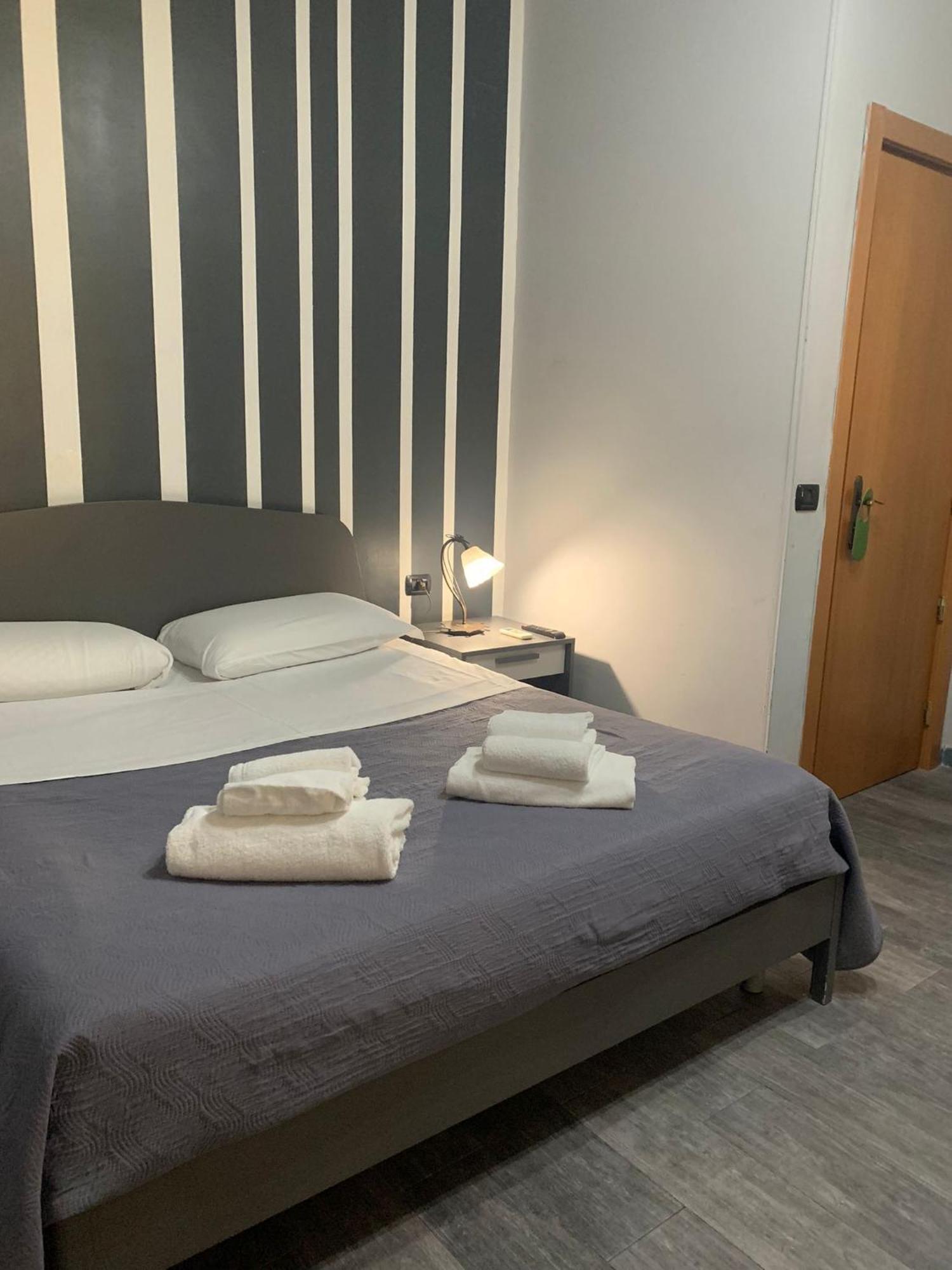 Villa Flora Помпеї Екстер'єр фото